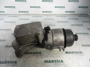 Used Oil filter holder Peugeot 407 SW (6E) 1.6 HDiF 16V Price € 60,00 Margin scheme offered by Maresia Parts