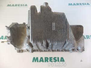 Usagé Couvercle carter Lancia Kappa 2.0 20V LE,LS Prix € 75,00 Règlement à la marge proposé par Maresia Parts