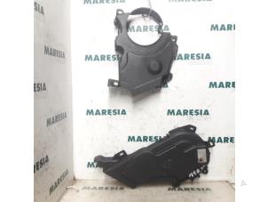 Used Timing cover Peugeot 407 SW (6E) 2.0 HDiF 16V Price € 20,00 Margin scheme offered by Maresia Parts