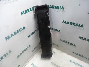Used Rocker cover Citroen C2 (JM) 1.6 16V VTR Price € 15,00 Margin scheme offered by Maresia Parts
