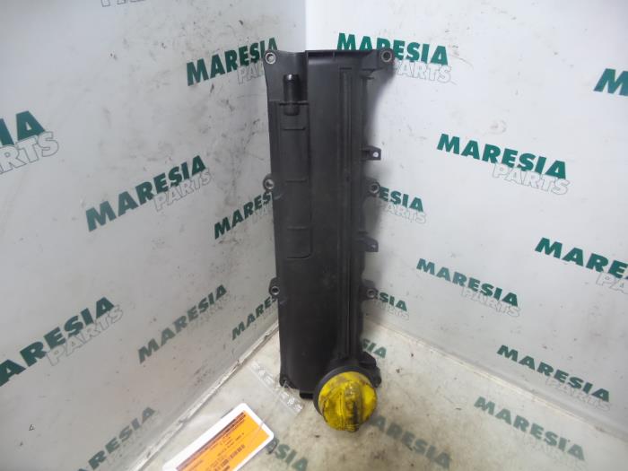 Gebrauchte Ventildeckel Renault Megane II (BM/CM) 1.5 dCi 80 Preis € 35,00 Margenregelung angeboten von Maresia Parts