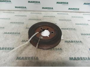 Used Crankshaft pulley Peugeot 206 (2A/C/H/J/S) 1.6 16V Price € 20,00 Margin scheme offered by Maresia Parts