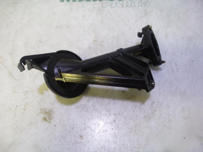 Gebrauchte Ölpumpe Peugeot 307 (3A/C/D) 1.6 HDi 16V Preis € 20,00 Margenregelung angeboten von Maresia Parts
