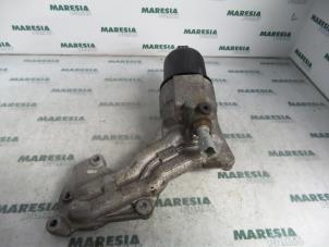 Used Oil filter holder Citroen C3 Pluriel (HB) 1.6 16V Price € 35,00 Margin scheme offered by Maresia Parts
