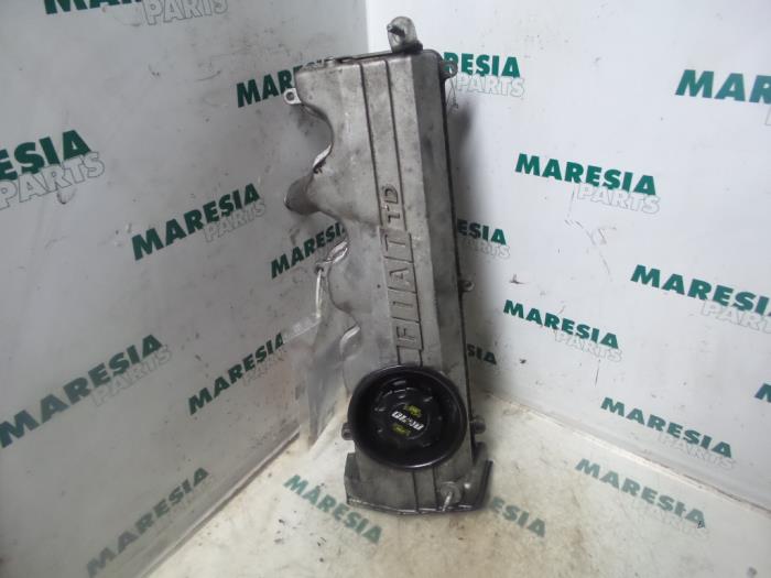 Gebrauchte Ventildeckel Fiat Marea (185AX) 1.9 Tds 100 ELX Preis € 40,00 Margenregelung angeboten von Maresia Parts