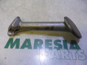 Used Oil pump Fiat Stilo (192A/B) 1.9 JTD 80 Price € 25,00 Margin scheme offered by Maresia Parts