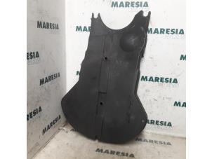 Used Timing cover Peugeot 406 (8B) 1.8 16V Price € 20,00 Margin scheme offered by Maresia Parts