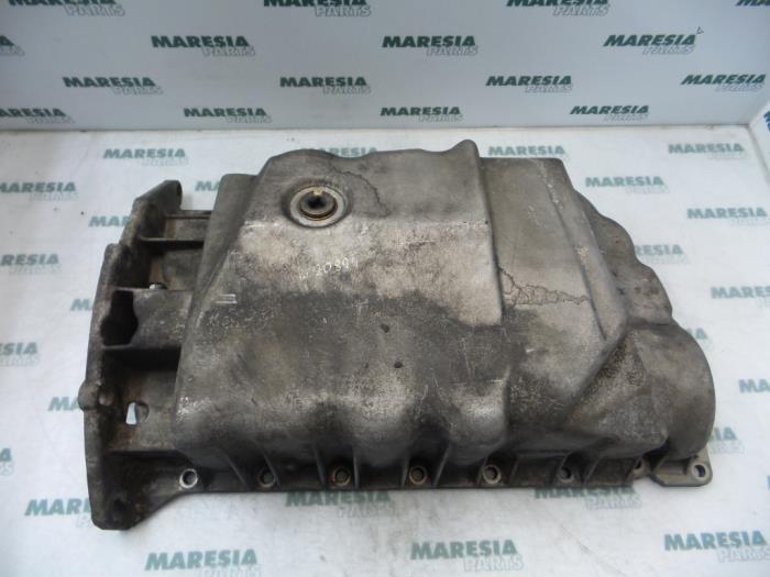 Gebrauchte Ölwanne Renault Kangoo (KC) 1.9 D 55 Preis € 30,00 Margenregelung angeboten von Maresia Parts