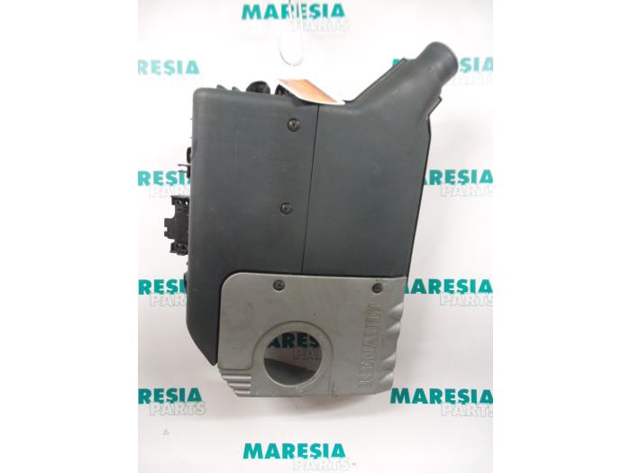 Gebrauchte Luftfiltergehäuse Renault Clio II (BB/CB) 1.6 Autom. Preis € 40,00 Margenregelung angeboten von Maresia Parts