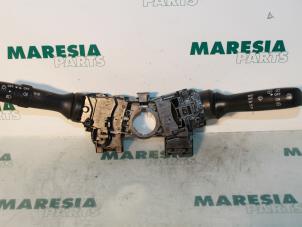 Usados Interruptor combinado columna de dirección Peugeot 107 1.4 HDI Precio € 75,00 Norma de margen ofrecido por Maresia Parts