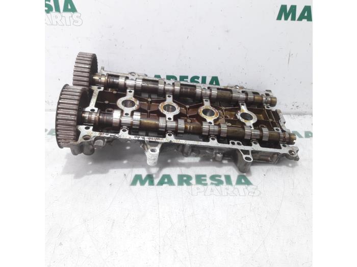 Used Camshaft Renault Scénic I (JA) 1.6 16V Price € 105,00 Margin scheme offered by Maresia Parts