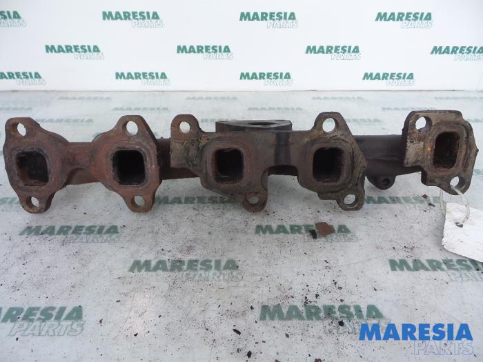 Gebrauchte Abgaskrümmer Fiat Grande Punto (199) 1.3 JTD Multijet 16V Preis € 65,00 Margenregelung angeboten von Maresia Parts