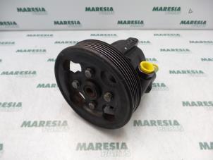 Used Power steering pump Citroen C5 I Break (DE) 3.0 V6 24V Price € 50,00 Margin scheme offered by Maresia Parts
