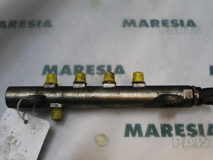 Usagé Système d'injection Fiat Croma (194) 1.9 D Multijet 16V Prix € 105,00 Règlement à la marge proposé par Maresia Parts
