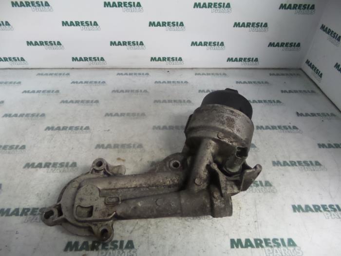 Gebrauchte Ölfilterhalter Citroen C3 (FC/FL/FT) 1.4 Preis € 35,00 Margenregelung angeboten von Maresia Parts