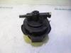 Fuel filter housing from a Peugeot 307 SW (3H) 2.0 HDi 90 2002