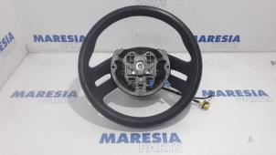 Usagé Volant Citroen C4 Grand Picasso (UA) 1.8 16V Prix € 50,00 Règlement à la marge proposé par Maresia Parts