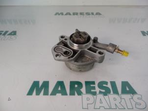 Used Vacuum pump (diesel) Peugeot 307 (3A/C/D) 2.0 HDi 110 FAP Price € 50,00 Margin scheme offered by Maresia Parts