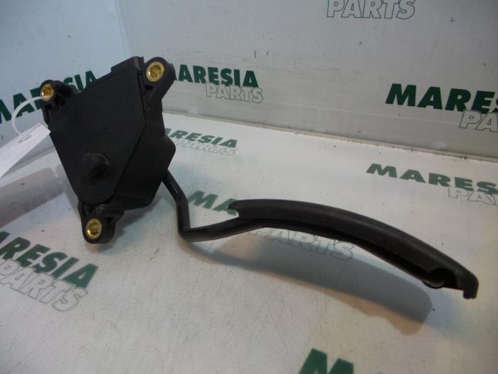 Gebrauchte Gaspedalposition Sensor Renault Megane II Grandtour (KM) 2.0 16V Preis € 35,00 Margenregelung angeboten von Maresia Parts