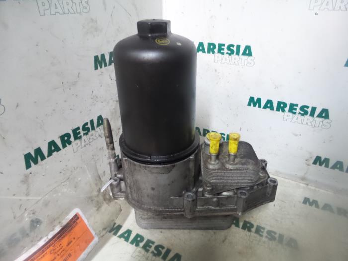 Gebrauchte Ölfilterhalter Citroen C6 (TD) 2.7 HDiF V6 24V Preis € 131,25 Margenregelung angeboten von Maresia Parts