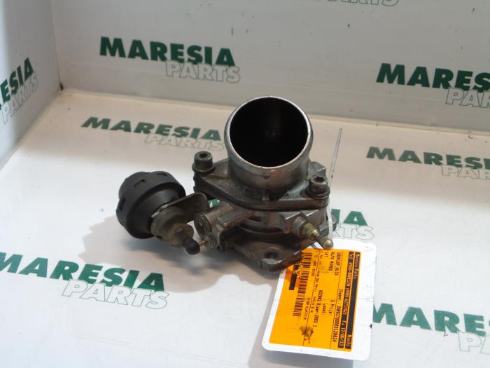 Usagé Boitier papillon Alfa Romeo 147 (937) 1.9 JTD 16V Prix € 49,95 Règlement à la marge proposé par Maresia Parts