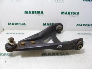 Used Front lower wishbone, right Renault Scénic I (JA) 2.0 16V IDE Price € 20,00 Margin scheme offered by Maresia Parts