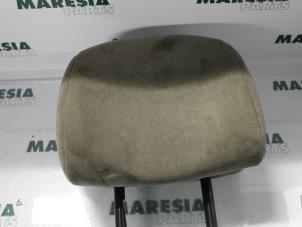 Used Headrest Renault Espace (JK) 2.2 dCi 150 16V Grand Espace Price € 105,00 Margin scheme offered by Maresia Parts