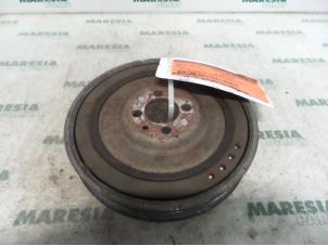Used Crankshaft pulley Fiat Croma (194) 1.9 JTD Multijet 16V Price € 30,00 Margin scheme offered by Maresia Parts