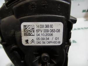 Gaspedalposition Sensor van een Peugeot Expert (G9) 2.0 HDi 120 2007