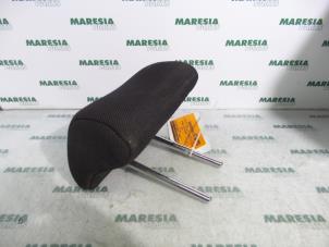 Begagnade Nackstöd Peugeot 307 (3A/C/D) 1.6 16V Pris € 25,00 Marginaltabell erbjuds av Maresia Parts