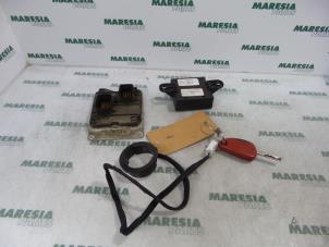 Usagé Calculateur moteur Alfa Romeo 166 2.0 Twin Spark 16V Prix € 105,00 Règlement à la marge proposé par Maresia Parts