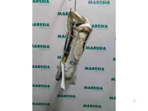Used Roof curtain airbag, left Renault Espace (JK) 2.0 16V Turbo Price € 50,00 Margin scheme offered by Maresia Parts