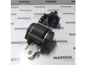 Used Front seatbelt, right Renault Espace (JK) 2.0 16V Turbo Price € 45,00 Margin scheme offered by Maresia Parts