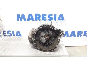 Gebrauchte Getriebe Renault Espace (JK) 2.2 dCi 150 16V Grand Espace Preis € 420,00 Margenregelung angeboten von Maresia Parts