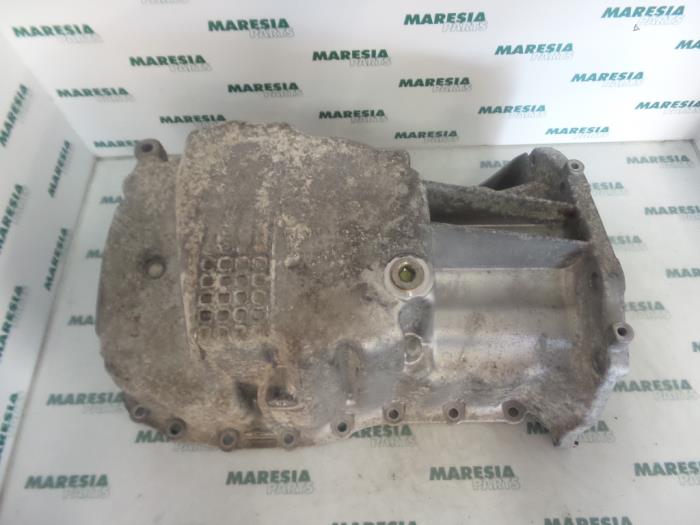 Gebrauchte Ölwanne Renault Megane II Grandtour (KM) 1.5 dCi 80 Preis € 30,00 Margenregelung angeboten von Maresia Parts