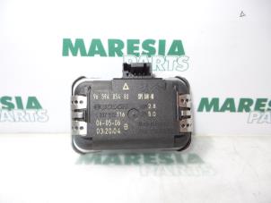 Usagé Sensor de lluvia Citroen C6 (TD) 2.7 HDiF V6 24V Prix € 85,00 Règlement à la marge proposé par Maresia Parts