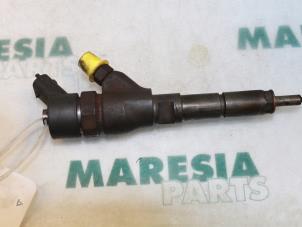Usagé Injecteur (diesel) Peugeot 206 SW (2E/K) 2.0 HDi Prix € 50,00 Règlement à la marge proposé par Maresia Parts