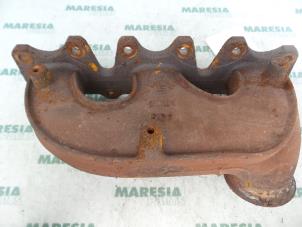 Used Exhaust manifold Peugeot 406 (8B) 2.9 V6 24V Price € 50,00 Margin scheme offered by Maresia Parts