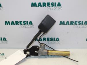 Gebrauchte Gurtsrammer links Renault Megane (EA) 1.6 16V Sport Preis € 25,00 Margenregelung angeboten von Maresia Parts