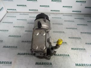 Used Oil filter holder Peugeot 407 SW (6E) 2.0 HDiF 16V Price € 50,00 Margin scheme offered by Maresia Parts