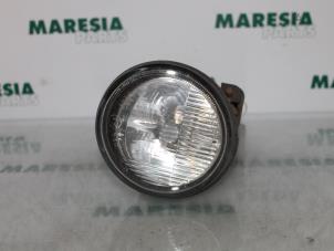 Usados Luz antiniebla izquierda delante Renault Kangoo (KC) 1.4 Precio € 15,00 Norma de margen ofrecido por Maresia Parts