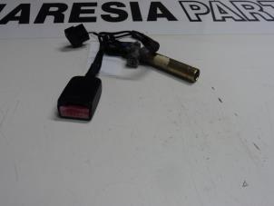Gebrauchte Gurtsrammer links Citroen Xsara (N1) 1.9D Preis € 25,00 Margenregelung angeboten von Maresia Parts