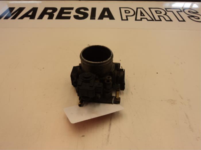 Gebrauchte Drosselklappengehäuse Alfa Romeo Spider (916) 2.0 16V Twin Spark Preis € 75,00 Margenregelung angeboten von Maresia Parts