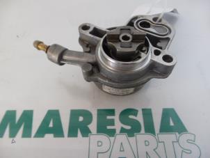 Used Vacuum pump (diesel) Citroen C5 I Berline (DC) 2.0 HDi 110 Price € 50,00 Margin scheme offered by Maresia Parts