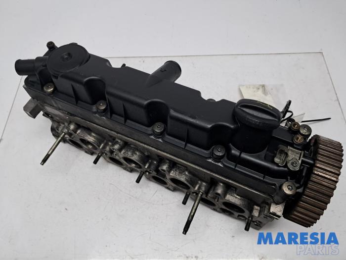 Begagnade Topplock Citroen C5 I Berline (DC) 2.0 HDi 110 Pris € 157,50 Marginaltabell erbjuds av Maresia Parts