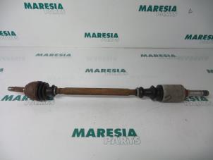 Used Front drive shaft, right Peugeot 106 I 1.1 i XN,XR,XT Price € 35,00 Margin scheme offered by Maresia Parts