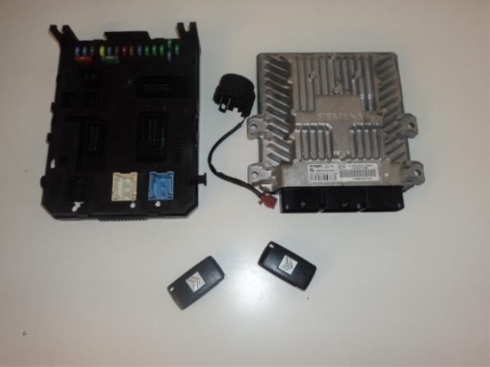 Used Engine management computer Citroen C6 (TD) 2.7 HDiF V6 24V Price € 472,50 Margin scheme offered by Maresia Parts