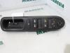 Peugeot 407 SW (6E) 2.0 HDiF 16V Multi-functional window switch