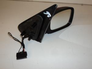 Used Wing mirror, right Peugeot 306 Break (7E) 1.6i XR,XT,ST Price € 25,00 Margin scheme offered by Maresia Parts