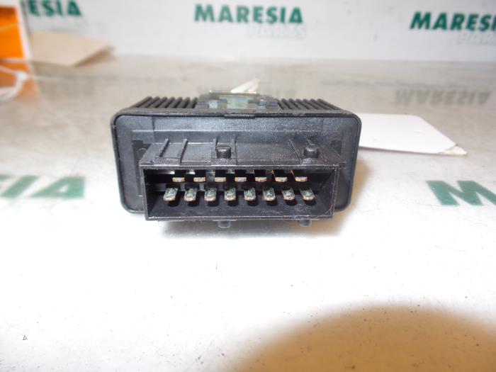 Glow plug relay Fiat Ducato 2.3 D 120 Multijet 55198090